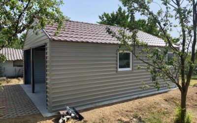 Helyszíni szerelés vagy előregyártás? Mit érdemes választani trapézlemez esetén Pellérden?